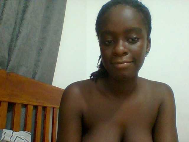 Chocolateaa live cam on BongaCams