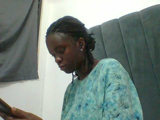 Chocolateaa live cam on BongaCams