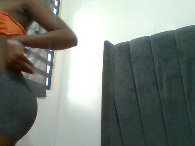 Chocolateaa live cam on BongaCams