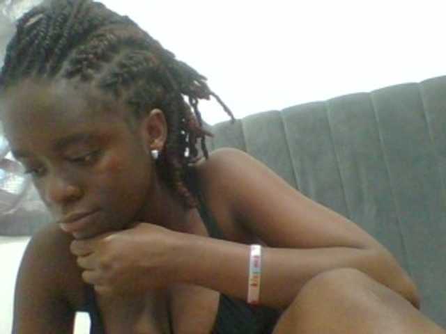 Chocolateaa live cam on BongaCams