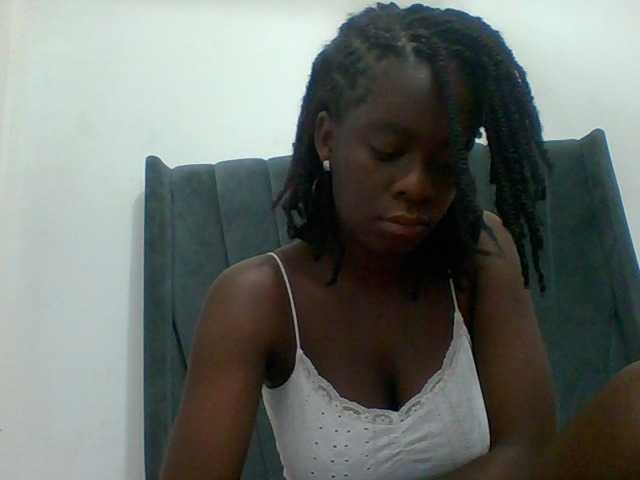 Chocolateaa live cam on BongaCams