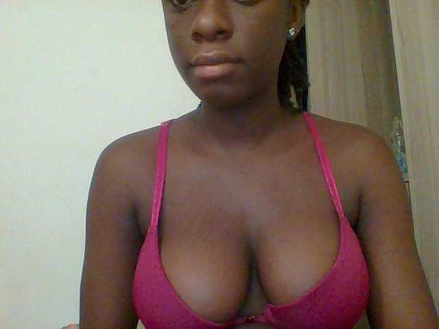 chocolateaa live sex show