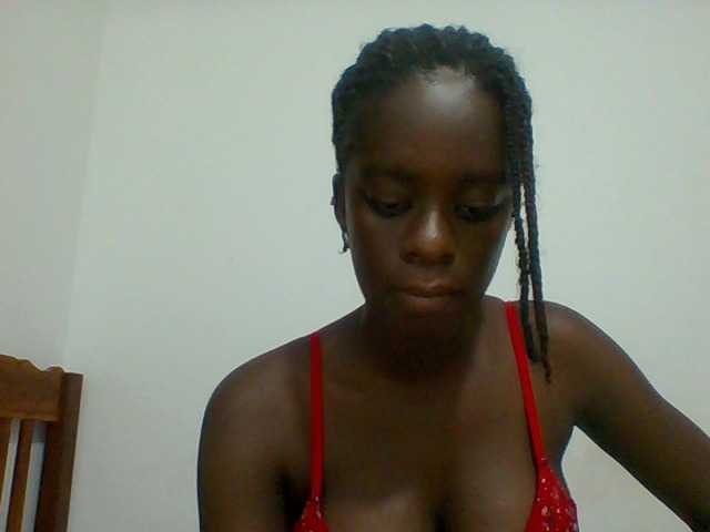 Chocolateaa live cam on BongaCams