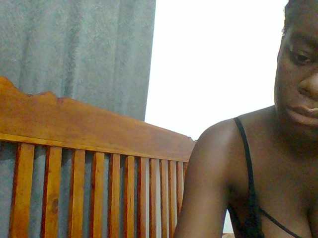 Chocolateaa live cam preview