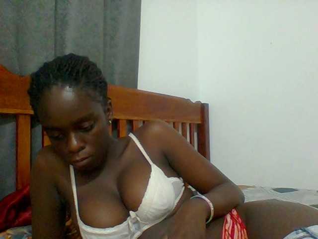 Chocolateaa live cam preview