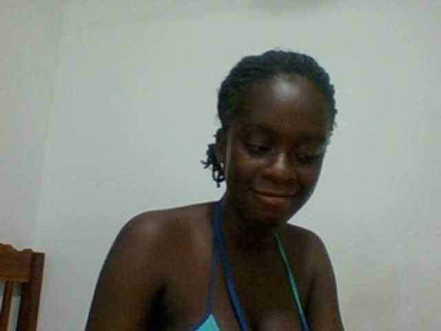 Chocolateaa live cam preview