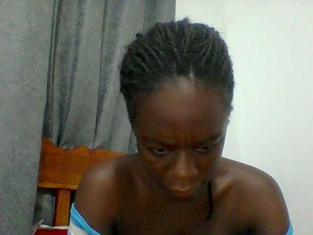 Chocolateaa live cam on BongaCams