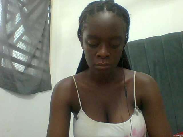 Chocolateaa live cam on BongaCams