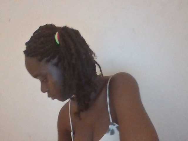 Chocolateaa live cam on BongaCams