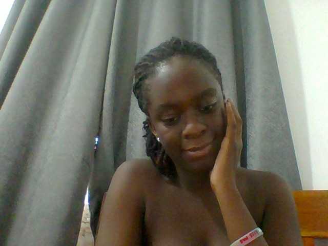 Chocolateaa live cam on BongaCams