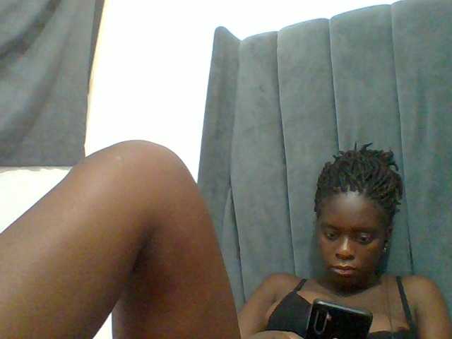 Chocolateaa live cam on BongaCams