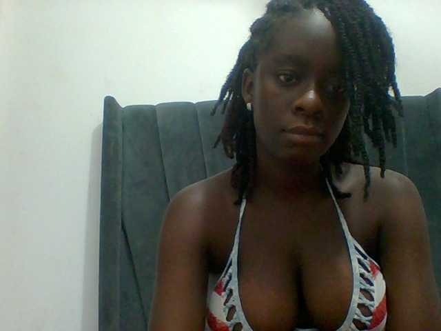 Chocolateaa live cam on BongaCams