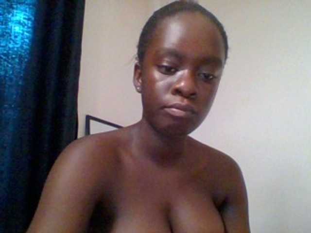 Chocolateaa live webcam show