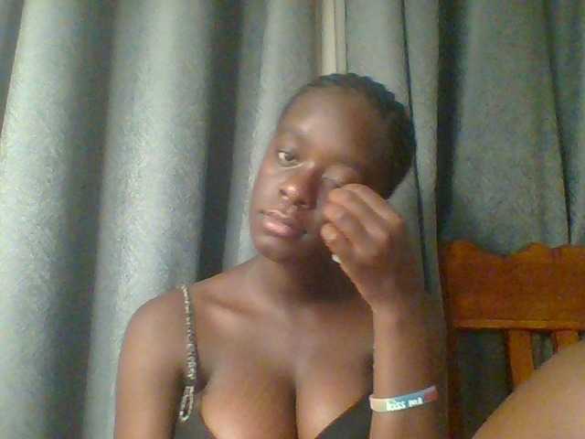 Chocolateaa live cam on BongaCams