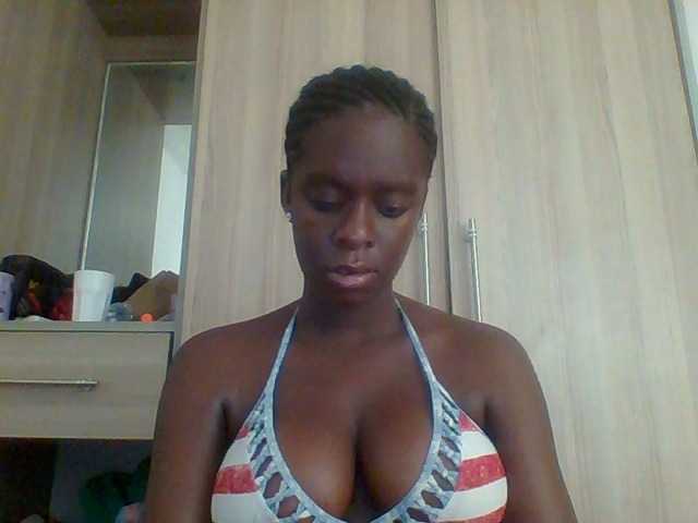 Chocolateaa live webcam show