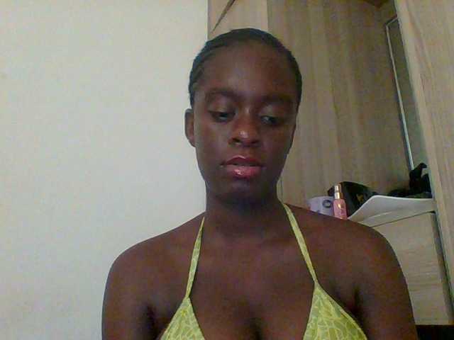 Chocolateaa live cam on BongaCams