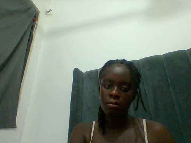 Chocolateaa live cam on BongaCams