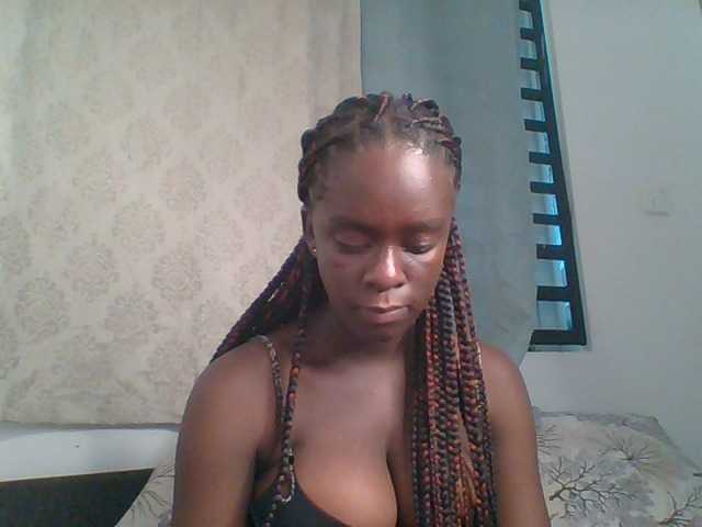 Chocolateaa live cam on BongaCams