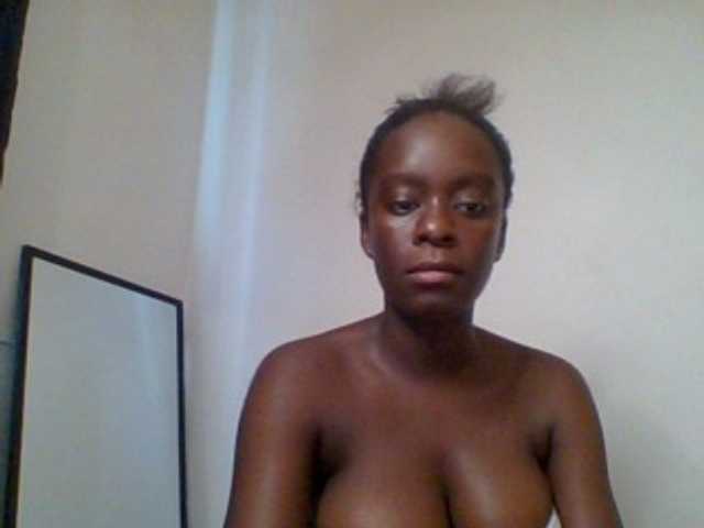Chocolateaa live webcam show