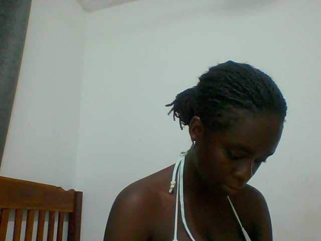 Chocolateaa live cam on BongaCams