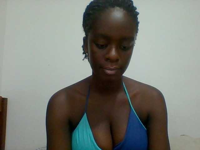 Chocolateaa live cam on BongaCams