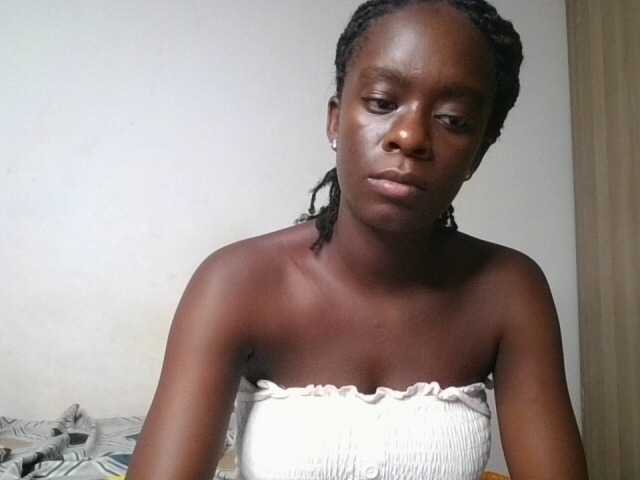 Chocolateaa live cam on BongaCams