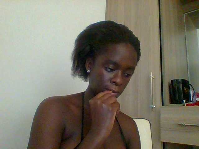 Chocolateaa live cam on UnifiedCams