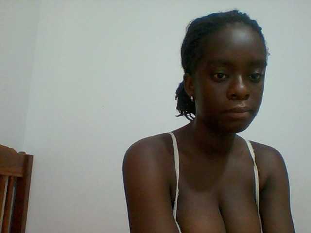Chocolateaa live cam preview