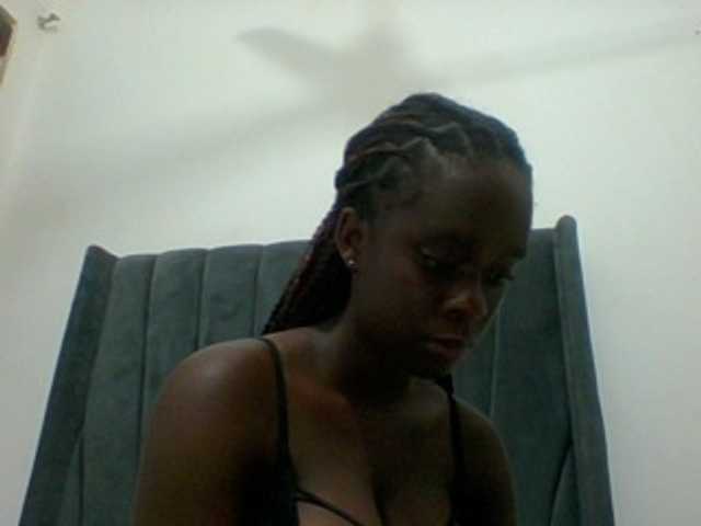 Chocolateaa live cam on BongaCams