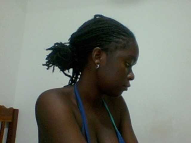 Chocolateaa live cam on BongaCams