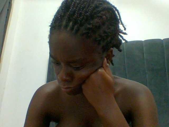 Chocolateaa live cam on BongaCams