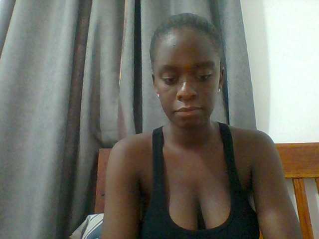 Chocolateaa live cam on BongaCams