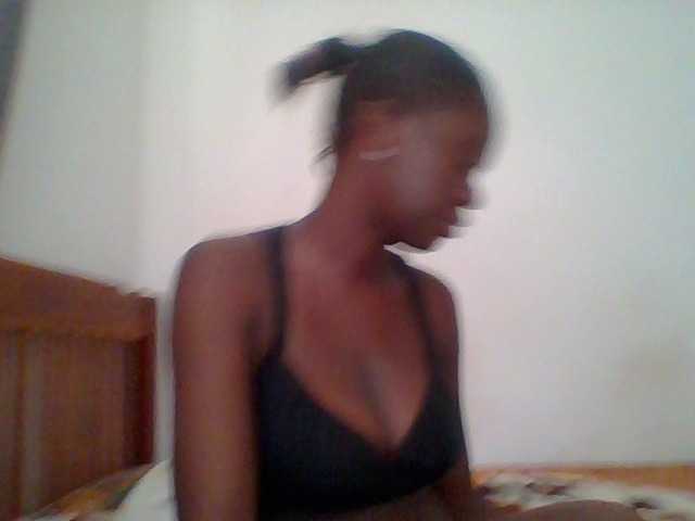 Chocolateaa live cam on BongaCams