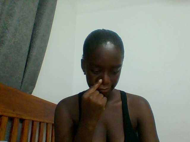 Chocolateaa live cam on BongaCams