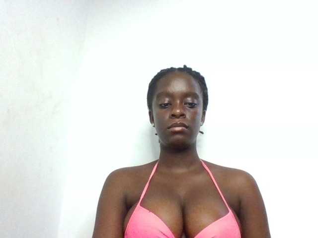 chocolateaa live sex show