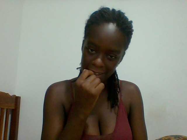 Chocolateaa live cam on BongaCams