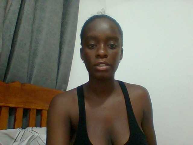 Chocolateaa live cam on BongaCams