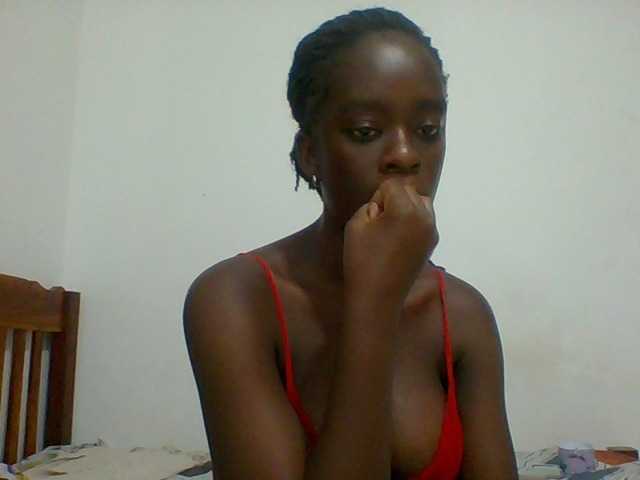 Chocolateaa live cam on BongaCams
