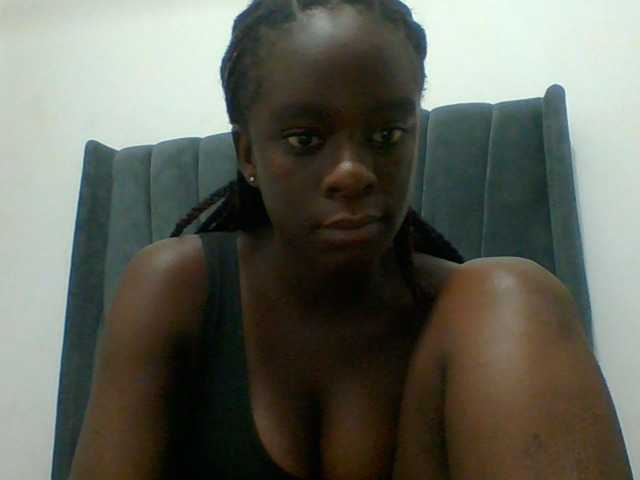 Chocolateaa live cam on BongaCams