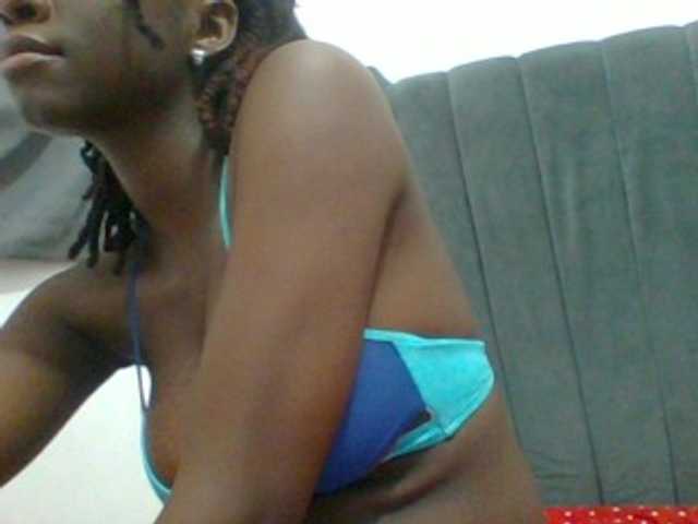 Chocolateaa live cam on BongaCams