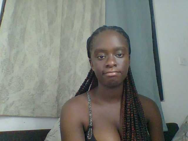 Chocolateaa live cam on BongaCams