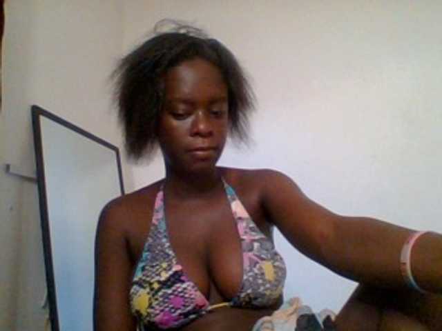 Chocolateaa live webcam show