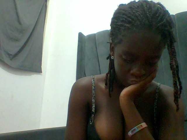Chocolateaa live cam on BongaCams