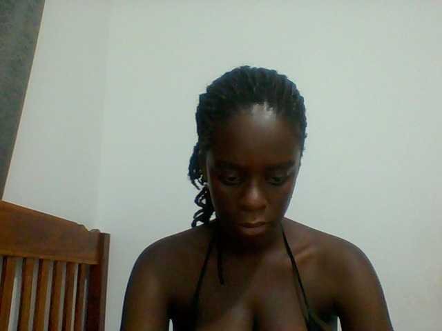 Chocolateaa live cam preview