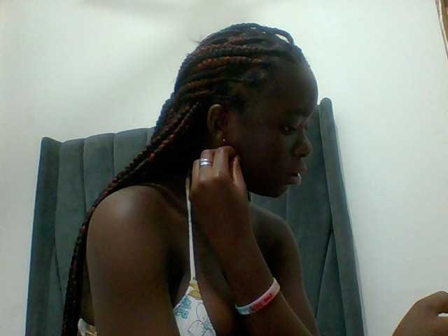 Chocolateaa live cam on BongaCams