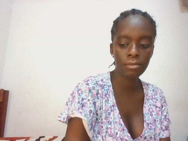 Chocolateaa live cam on BongaCams