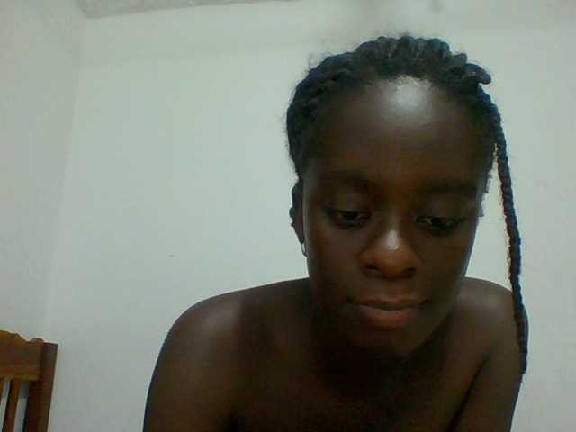 Chocolateaa live cam on BongaCams