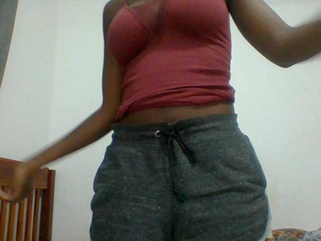 Chocolateaa live cam on BongaCams