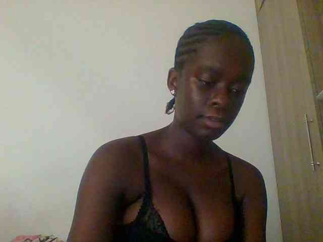Chocolateaa webcam