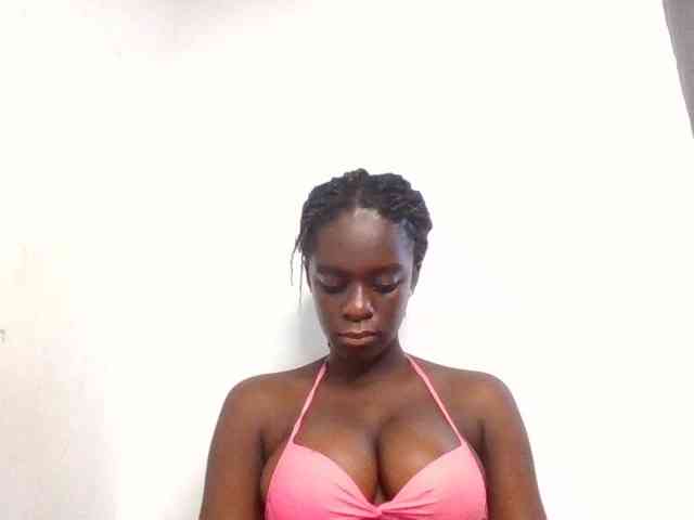 Chocolateaa webcam